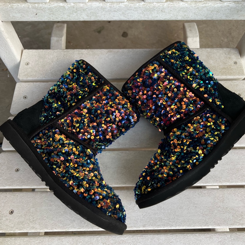 Ugg classic sequin boots. Mini stellar multi color.